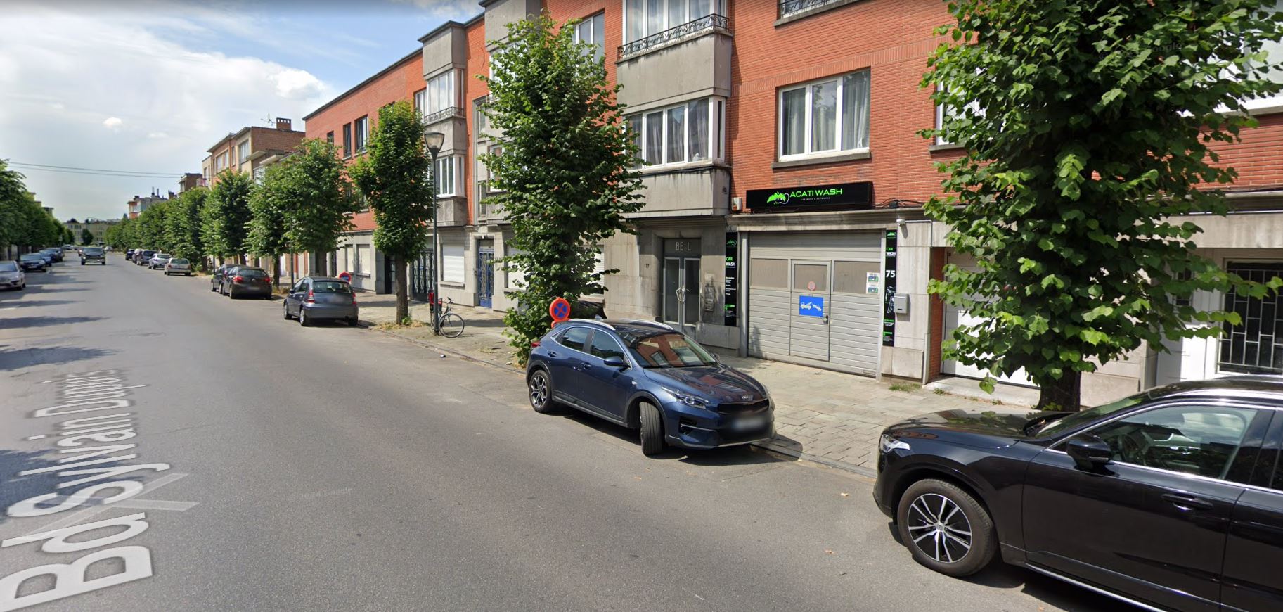 Façade du garage Acati Wash, Boulevard Sylvain Dupuis 75 à Anderlecht
