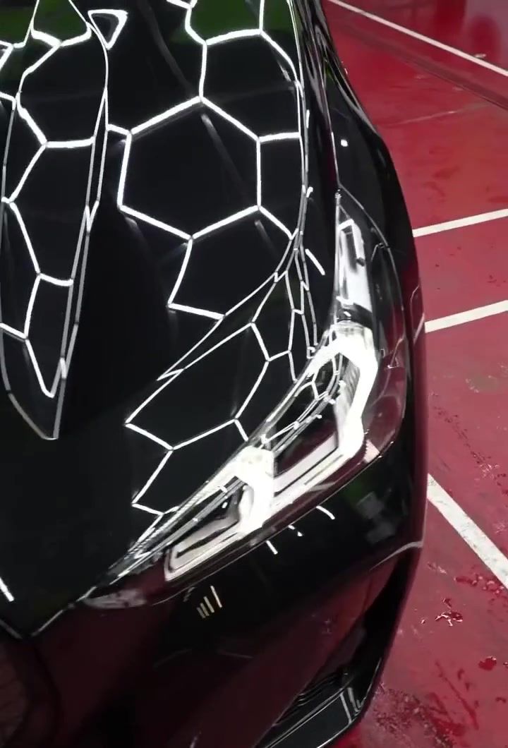 Polissage de carrosserie : peinture brillante sans micro-rayures